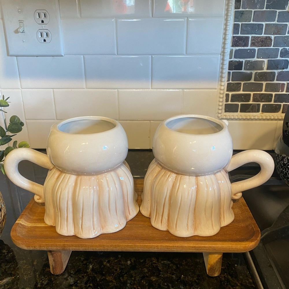 Johanna Parker Halloween Set of 2 Figural Kooky Spooky Ghost Mugs - Picture 2 of 6